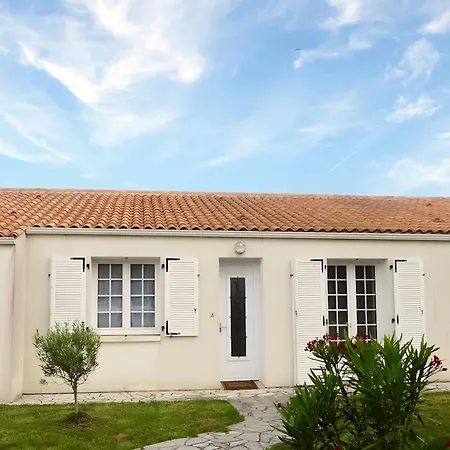 La Maison Des Salicornes Feriehus *